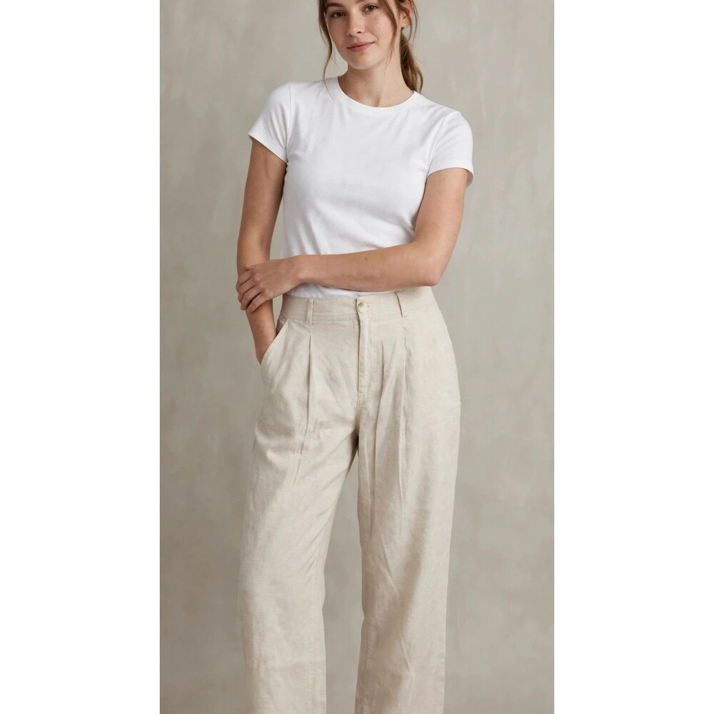 L.L.Bean Pants Women 10 Linen Wide Straight Leg Beige Pleated Lakeside Stretch